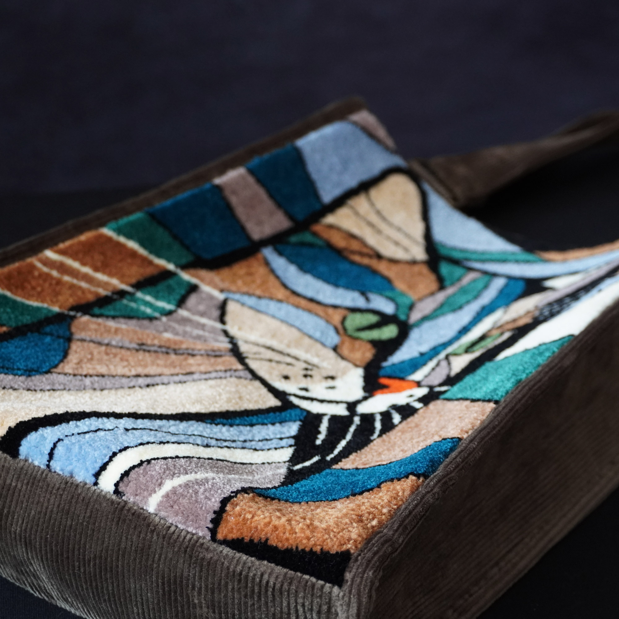 Stained Glass Cat Trapezoid Tote Bag details